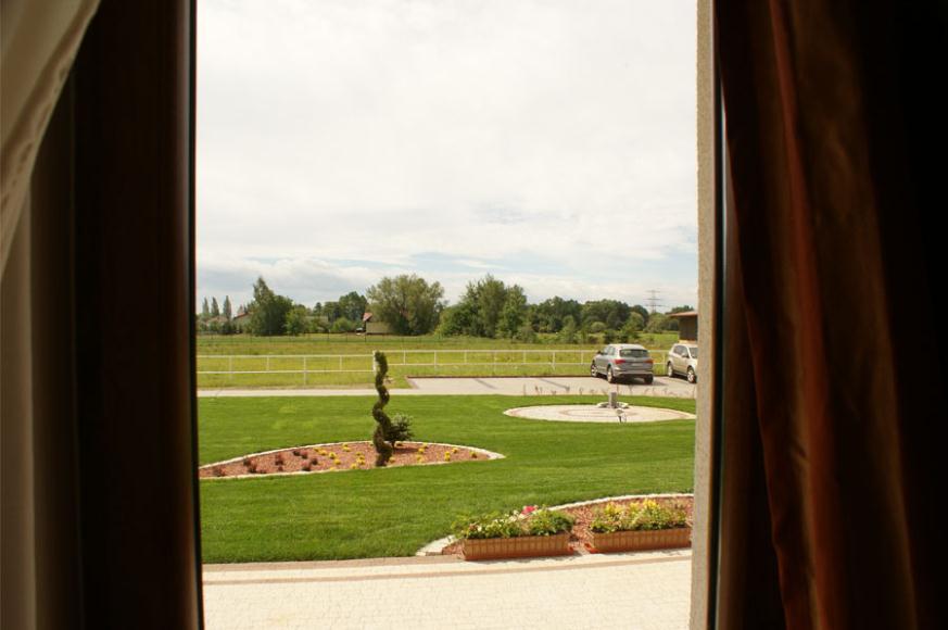 A-Prim Appartement Auschwitz Buitenkant foto
